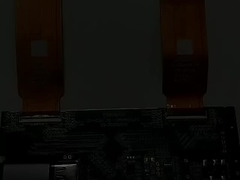 1 ইঞ্চি মাইক্রো ওএলইডি ডিসপ্লে 2560x2560 রেজোলিউশন এবং 1800 সিডি / মি 2 উজ্জ্বলতা, এমআইপিআই ইন্টারফেস